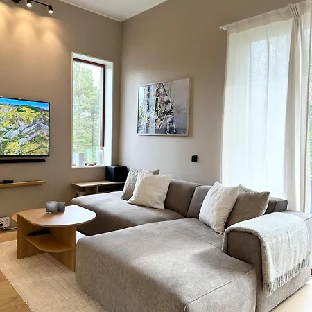 Charming 2-bedroom In Near The Light Rail Апартаменты Берген