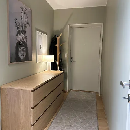 Lägenhet Charming 2-bedroom In Near The Light Rail