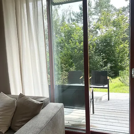 Апартаменты Charming 2-bedroom In Near The Light Rail *